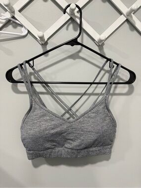 Womens medium old navy sports bra